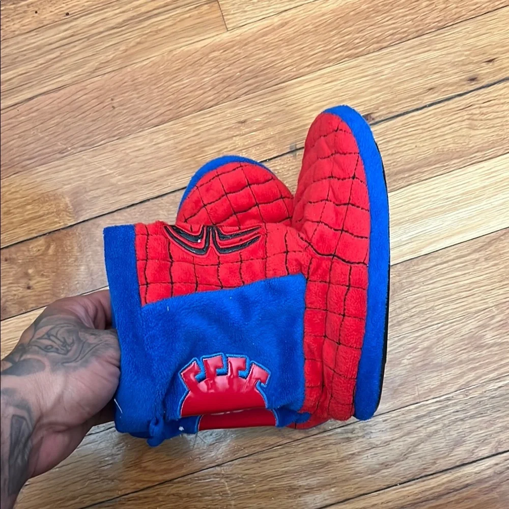 Spiderman 2/3Y Red and Blue Kids Slippers
